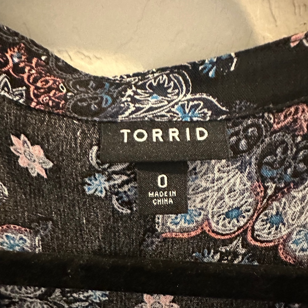 Torrid Tunic - Picture 4 of 5